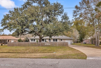 202 48th St, Gulfport, MS 39507