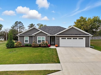 25 N Luna Ln, Columbia, MO 65201