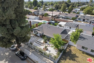 22509 Saticoy St, West Hills, CA 91307