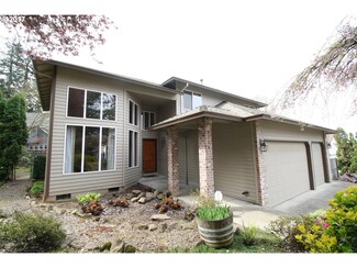 1750 NW 19th St, Gresham, OR 97030