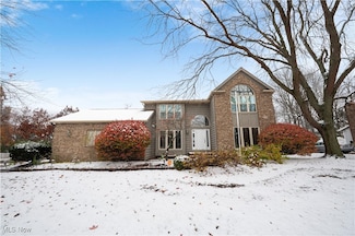 363 Miner Rd, Cleveland, OH 44143