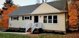 29415 Waldensa Ave, Wickliffe, OH 44092
