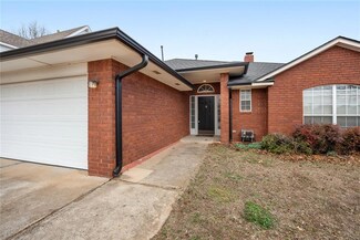 2417 Camelia St, Norman, OK 73071