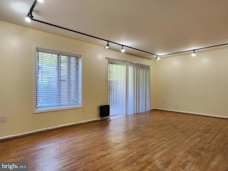 6934 Hanover Pkwy Unit 100, Greenbelt, MD 20770