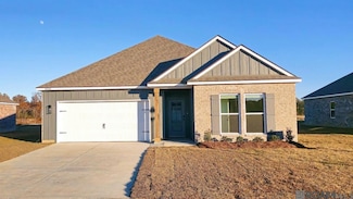 6926 Stable St, Zachary, LA 70791