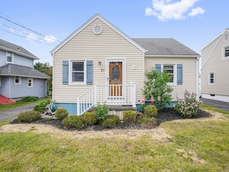 31 Emerson St, Norwalk, CT 06855