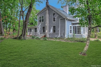 3680 Main Bayview Rd, Southold, NY 11971