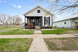 912 E Lawrence St, Mishawaka, IN 46545