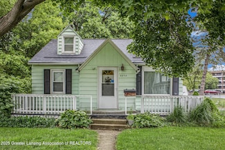4434 Holt Rd, Holt, MI 48842