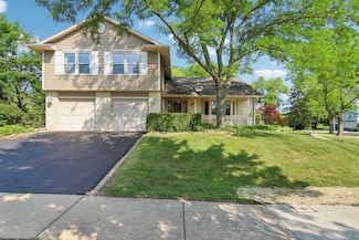3760 N Alder Dr, Hoffman Estates, IL 60192