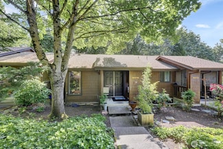 15370 62nd Ave S Unit B-4, Tukwila, WA 98188