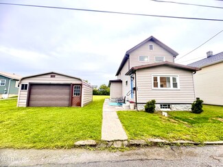 308 Maxwell St, Gallitzin, PA 16641