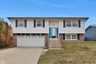 21 W Nevada Ave, Glendale Heights, IL 60139