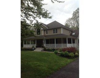 130 Mendall Rd, Acushnet, MA 02743