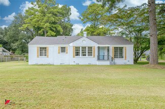 1504 E Kings Hwy, Shreveport, LA 71105
