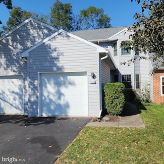1053 Pond Ridge Dr, Harrisburg, PA 17111