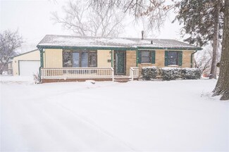 1421 SW Westview Cir, Ankeny, IA 50023