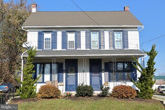 1145 Main St, Akron, PA 17501