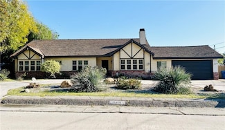 10450 Penrose St, Sun Valley, CA 91352
