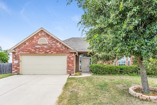 116 Currie Ct, Crowley, TX 76036