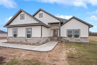 4950 Cr 128, Iola, TX 77861