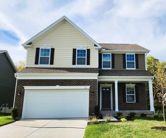111 Nettleton Ct, Monroe, OH 45050