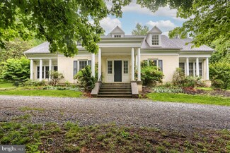 669 Saw Mill Rd, Mechanicsburg, PA 17055