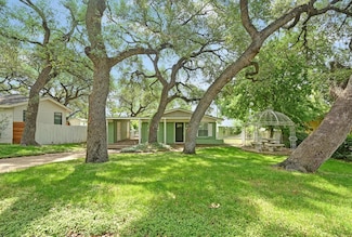 3103 S Oak Dr, Austin, TX 78704