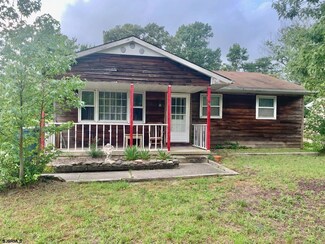 322 Lake Champlain Dr, Little Egg Harbor Township, NJ 08087