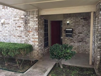 2314 Village Dr N, Richardson, TX 75081