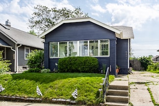 5241 Guilford Ave, Indianapolis, IN 46220