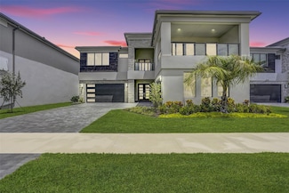 8553 Shoreacres St, Boca Raton, FL 33434