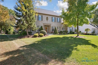 29042 Belmont Farm Rd, Perrysburg, OH 43551