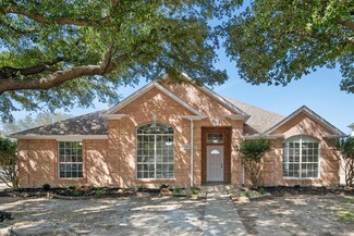 711 Coal Creek Dr, Mansfield, TX 76063