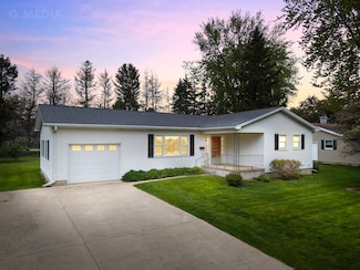 200 W Eisenhower St, Waterman, IL 60556