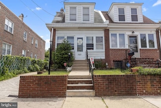 7527 Bingham St, Philadelphia, PA 19111