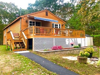 130 Tucker St, Chepachet, RI 02814
