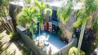 330 E Waverly Place Unit 8, Vero Beach, FL 32960