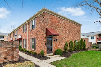 966 Manor Ln Unit A, Columbus, OH 43221