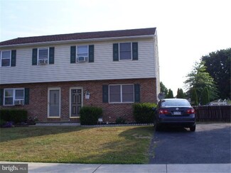 609 Lincoln St, Shoemakersville, PA 19555