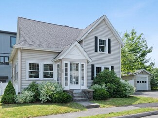 24 Tolman St, Waltham, MA 02453