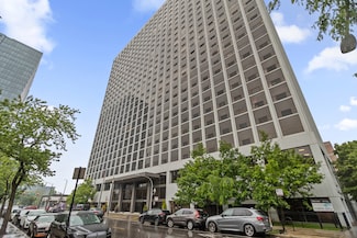 4343 N Clarendon Ave Unit 613, Chicago, IL 60613