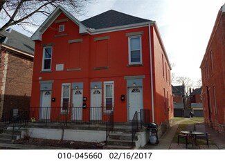 879 Oak St Unit 81, Columbus, OH 43205