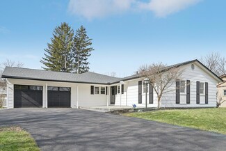 3883 Darbyshire Dr, Hilliard, OH 43026