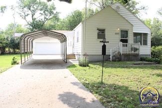 2223 SE Ohio Ave, Topeka, KS 66605