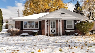 327 Kern St, Frankenmuth, MI 48734