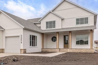 3254 Timber Creek Cir S, Fargo, ND 58104