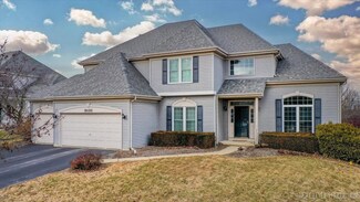 39W352 E Curtis Square, Geneva, IL 60134