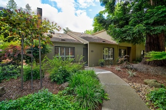 1112 Vanderbilt Way, Sacramento, CA 95825