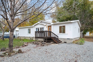 316 9th St, Benton City, WA 99320